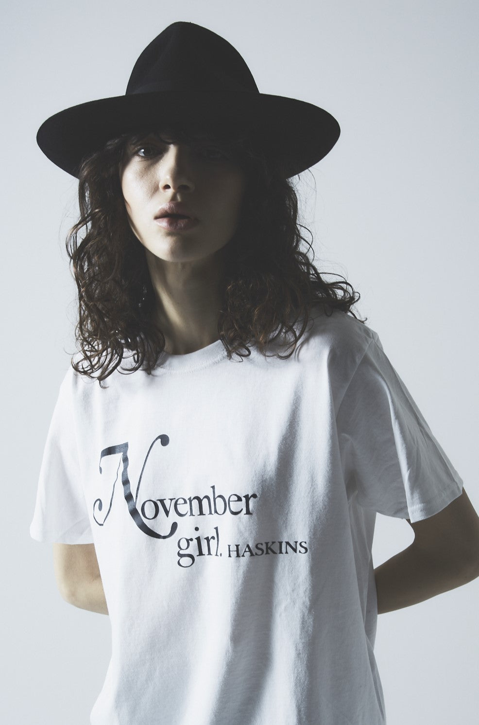 November girl logo T